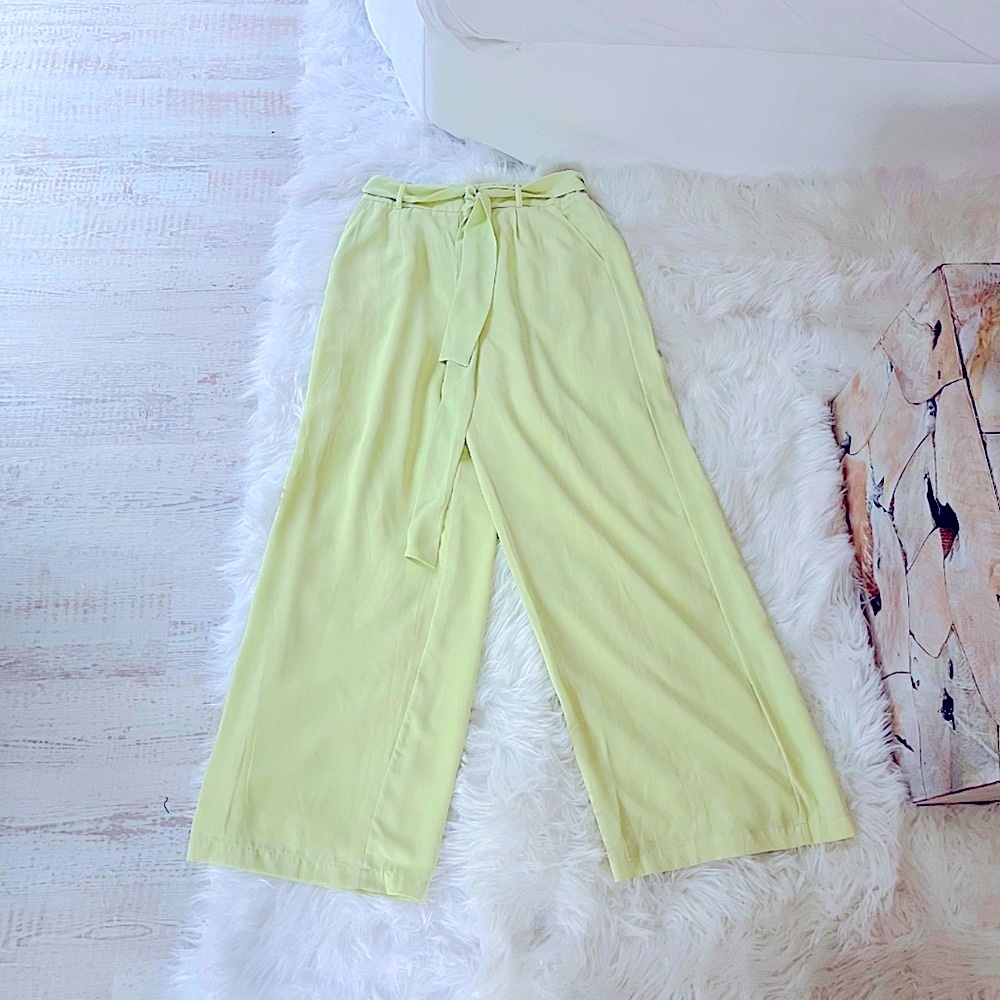 BEAUTIFUL GREEN PANTS WITH TIED WAIST⭐️✨